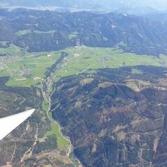 Flugwegposition um 13:16:23: Aufgenommen in der Nähe von Gemeinde Turnau, Österreich in 2839 Meter